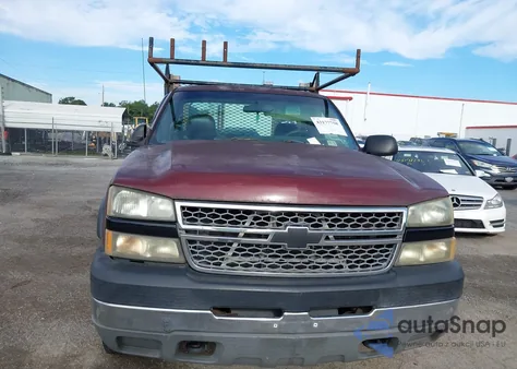 2005 Chevrolet Silverado 2500Hd z USA, uszkodzony, nr VIN 1GCHC24U65E312529